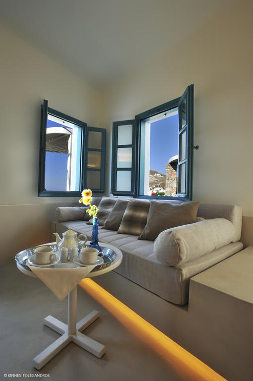 Kifines Suites Folegandros Town Phòng bức ảnh
