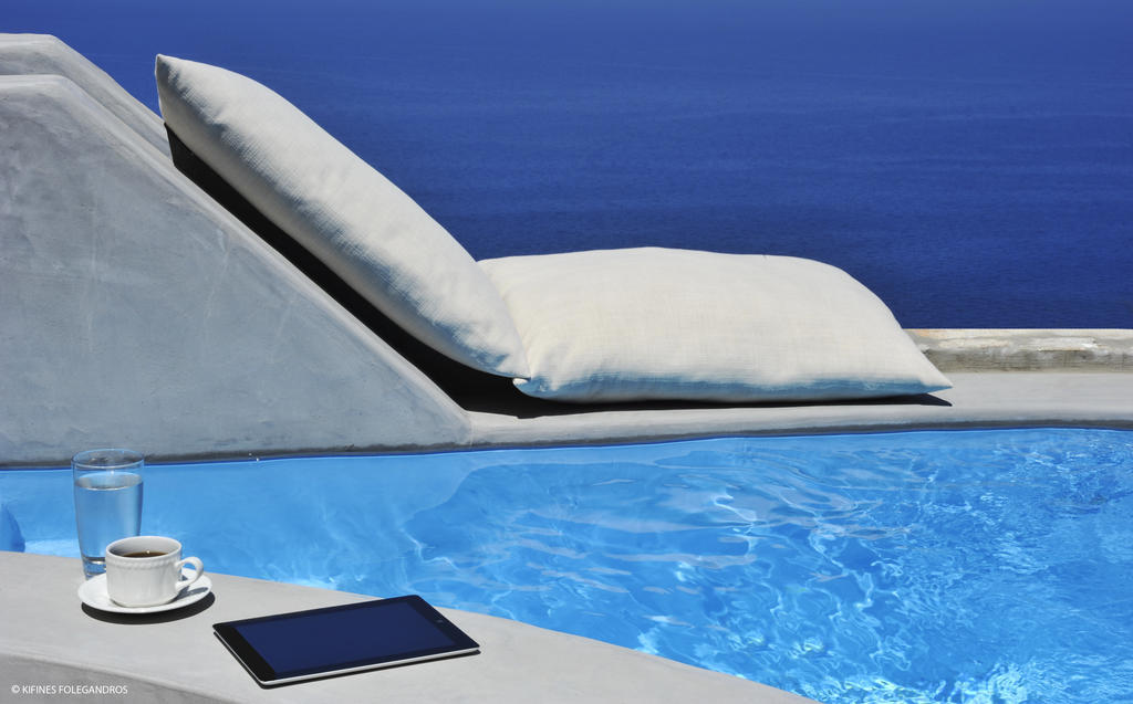 Kifines Suites Folegandros Town Ngoại thất bức ảnh